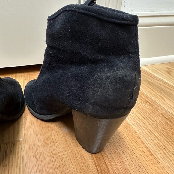 Black booties - Picture 5 of 5